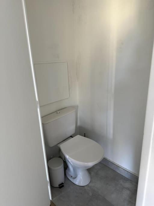 Appartement Neuf Avec Balcon Et Parking Prive Caen Kültér fotó
