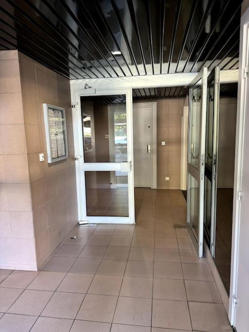 Appartement Neuf Avec Balcon Et Parking Prive Caen Kültér fotó